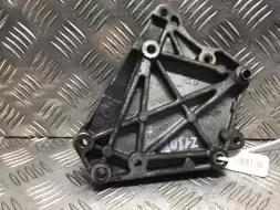 Кронштейн генератора