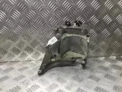 Кронштейн топливного фильтра