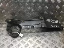 Декоративная крышка двигателя