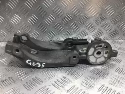 Кронштейн генератора