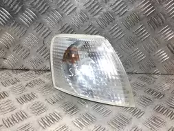 Поворотник правый