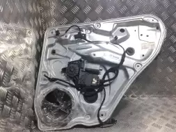 Стеклоподъемник электрический задний правый