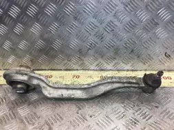 Рычаг передний левый