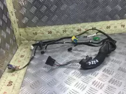 Проводка двери передней правой