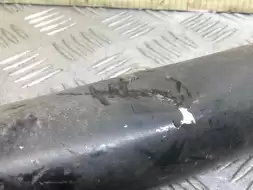 Амортизатор задний правый