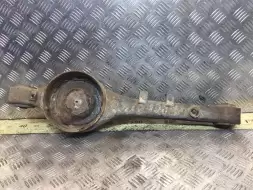 Рычаг задний левый
