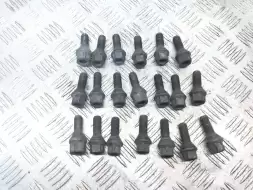 Болт колесный