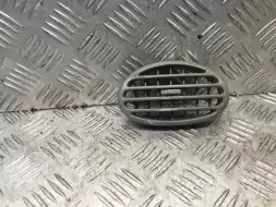 Дефлектор обдува салона