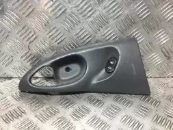 Кнопка стеклоподъемника заднего левого