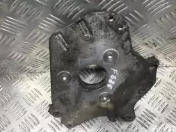 Крышка двигателя задняя