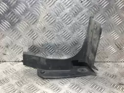 Кронштейн бампера переднего