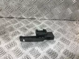 Ручка открывания капота