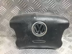 Подушка безопасности водителя