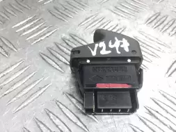 Кнопка стеклоподъемника переднего правого