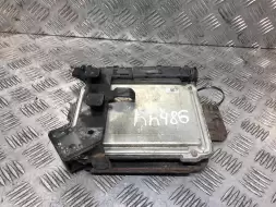 Блок управления двигателем