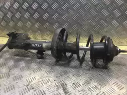 Стойка передняя правая