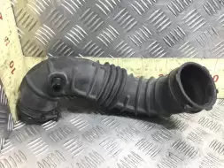 Патрубок воздушного фильтра