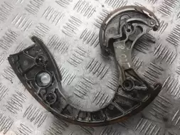 Натяжитель цепи