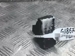 Кнопка центрального замка