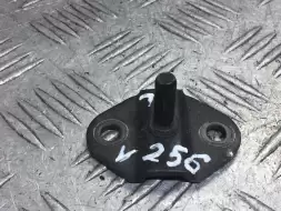 Ответная часть (скоба) замка двери