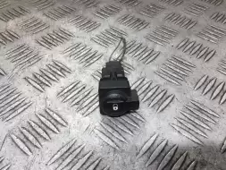 Кнопка центрального замка