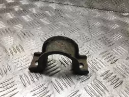 Крепление втулки стабилизатора