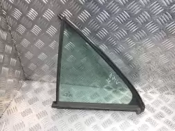 Форточка задняя левая
