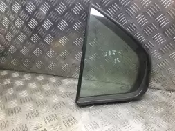 Стекло двери задней левой