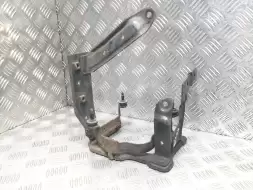 Кронштейн гидроусилителя