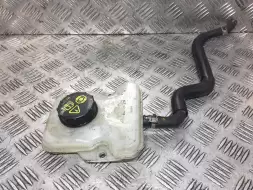 Бачок тормозной жидкости