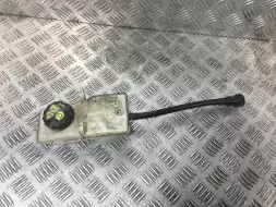 Бачок тормозной жидкости