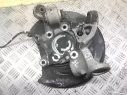 Цапфа задняя левая (ось ступицы)