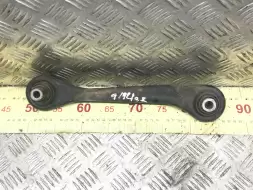 Рычаг задний правый