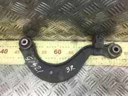 Рычаг задний правый