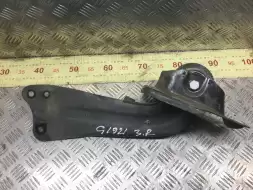 Рычаг задний правый