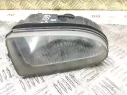 Фара противотуманная правая