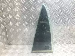 Форточка задняя левая