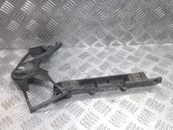 Кронштейн крепления бампера переднего