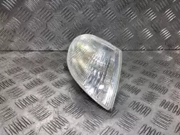 Поворотник правый