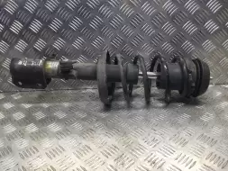 Стойка передняя правая