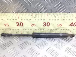 Амортизатор крышки багажника (3-5 двери)