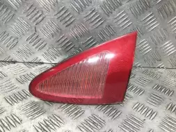 Фонарь крышки багажника правый