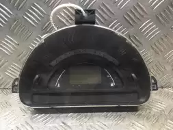 Щиток приборов (приборная панель)