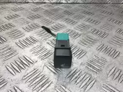 Кнопка обогрева сидений