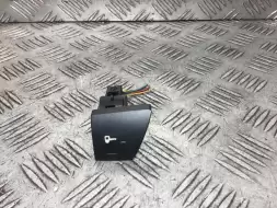 Кнопка центрального замка