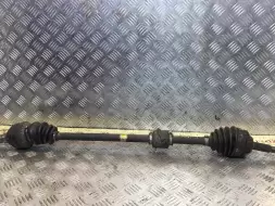 Полуось передняя правая (приводной вал, ШРУС)