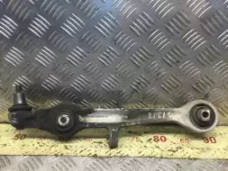 Рычаг передний