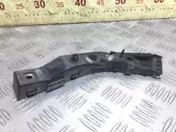 Кронштейн крепления крыла переднего правого