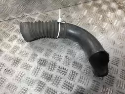 Патрубок воздушного фильтра