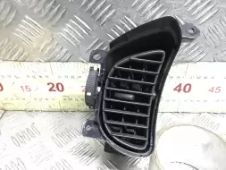 Дефлектор обдува салона